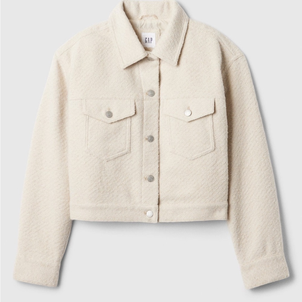 NWT GAP Women’s Recycled Relaxed Cropped Icon Jacket sizes M and L
